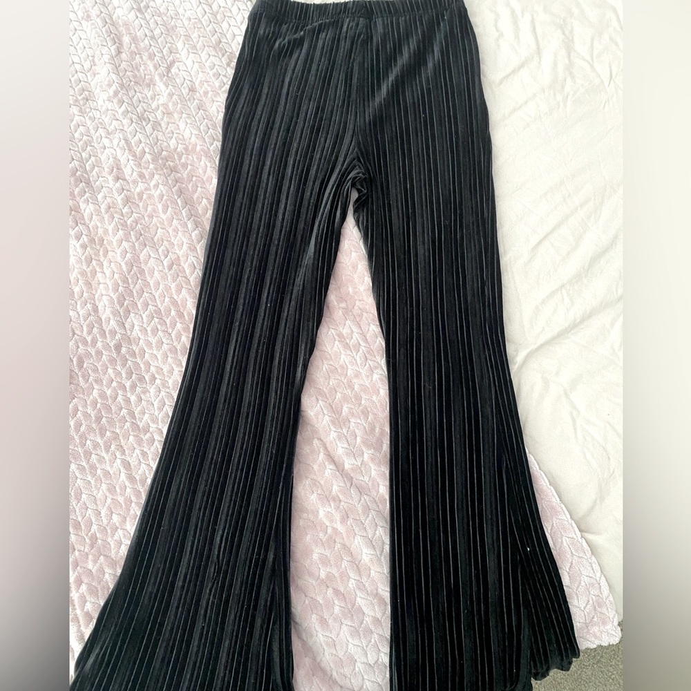 COPY - Velvet ribbed wide legged pants